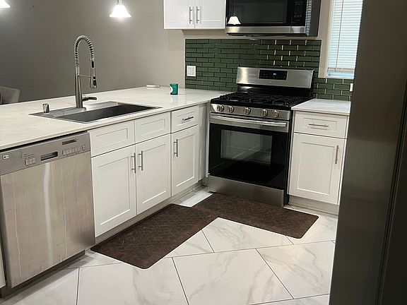4th image of 2125 Saint Cyr Ave SE APT B