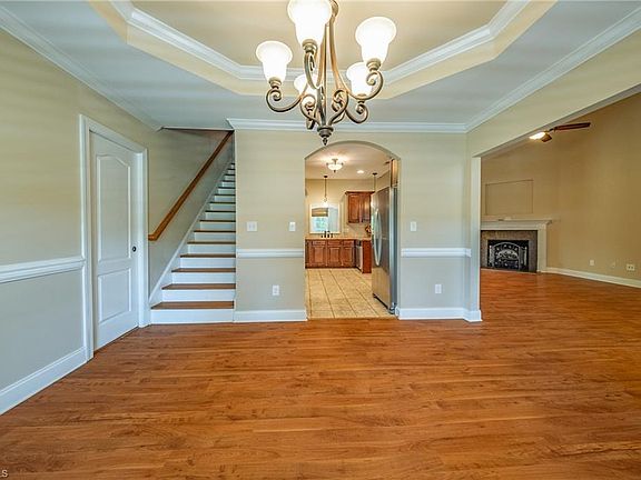 2nd image of 5485 Styers Ferry Rd