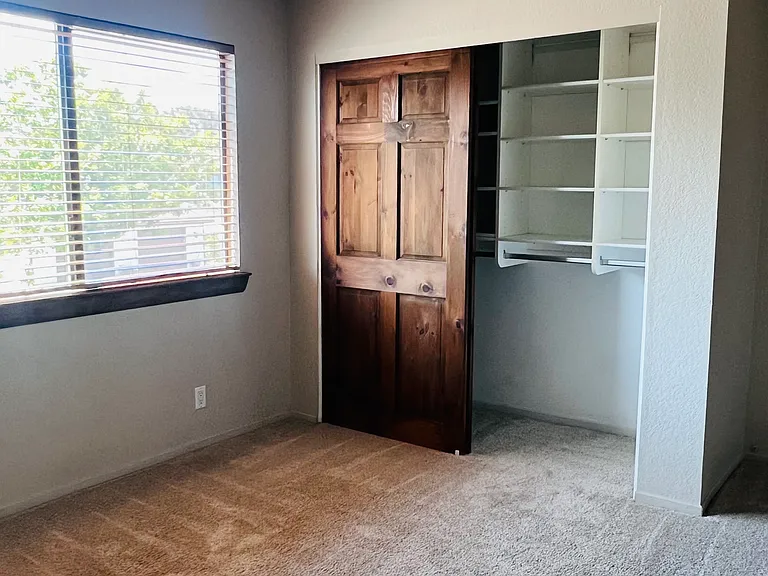 115 Orcutt View Ct — Photo 6