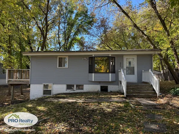 2525 Nathan Ln N, Plymouth, MN 55441