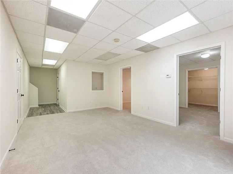 10100 Barston Ct — Photo 22