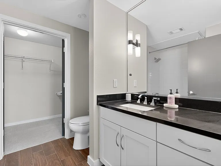 5609 Smu Blvd #306 — Photo 31