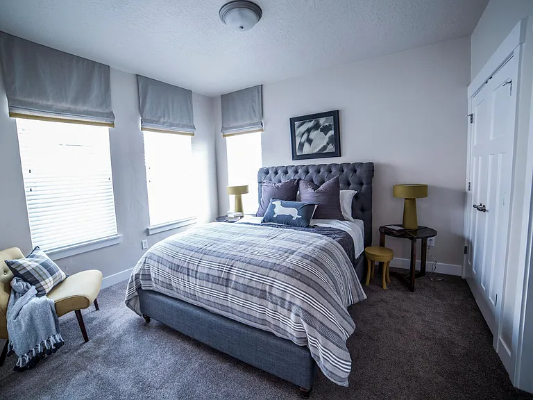 Draper Village Apartments — Photo 11