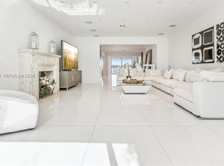1231 Stillwater Dr #1231, Miami Beach, FL 33141