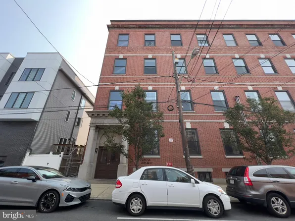 1637 Poplar St #39-6R, Philadelphia, PA 19130