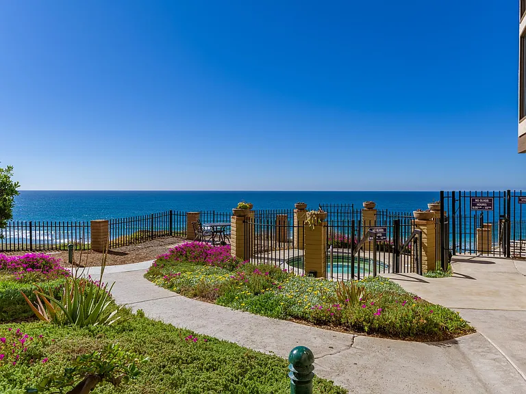190 Del Mar Shores Ter #73 — Photo 28