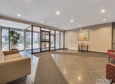5th image of 5 Birchwood Ct APT 4O