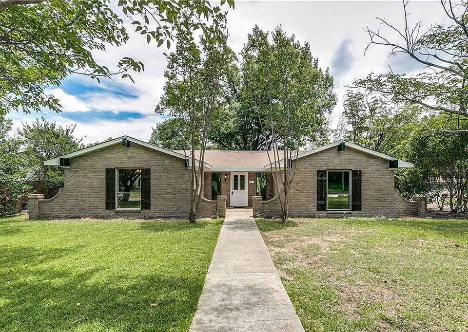 1st image of 144 Faircrest Dr