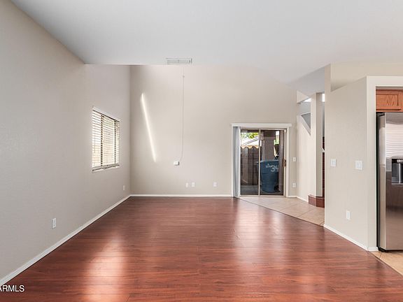 5th image of 1750 W UNION HILLS Drive #34