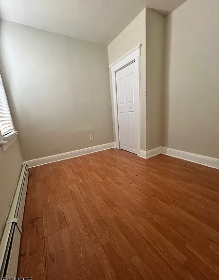 264 Valley St — Photo 8