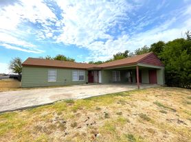 910 - 912 Williamson Dr