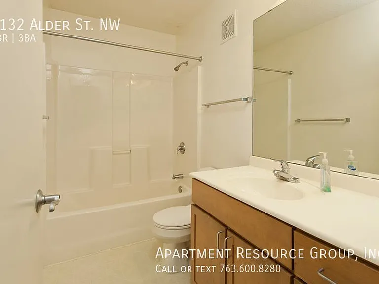 9132 Alder St NW — Photo 15