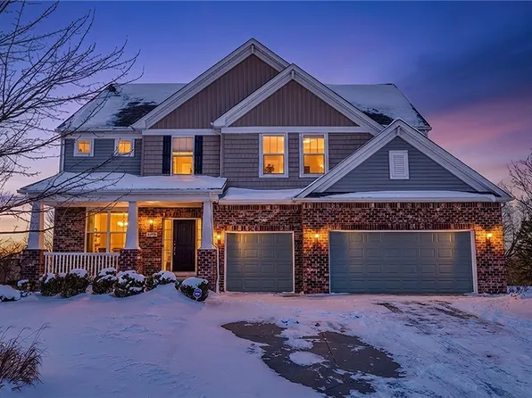10132 Scenic View Dr, Twinsburg, OH 44087