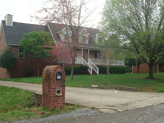 2nd image of 212 Shady Ln