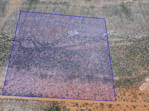 55 Camino Chimeneas, Rio Rico, AZ 85648