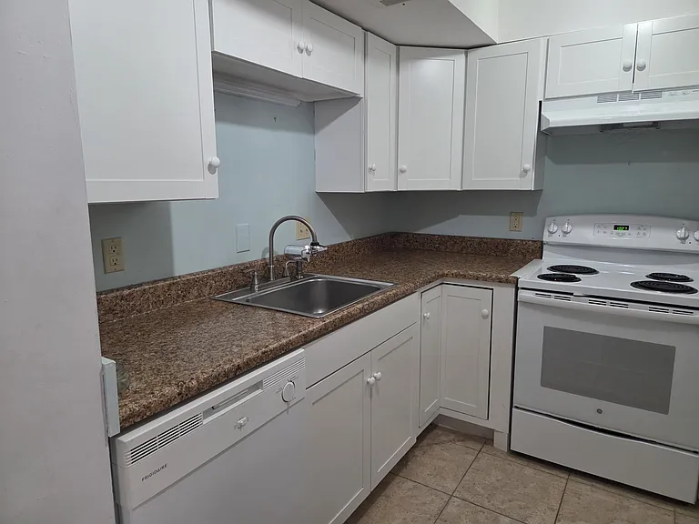 6400 Long St #4 — Photo 9