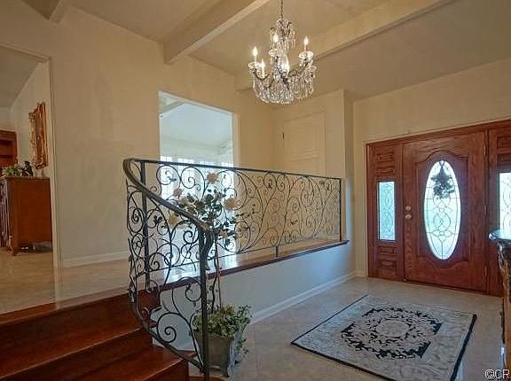 3rd image of 3008 E Cameron Ave
