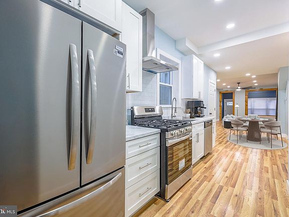 4th image of 5722 Malcolm St