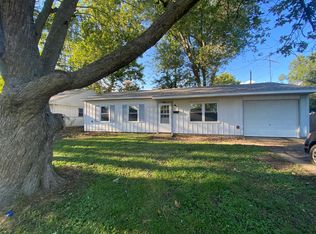 2422 E Nevada St, Urbana, IL