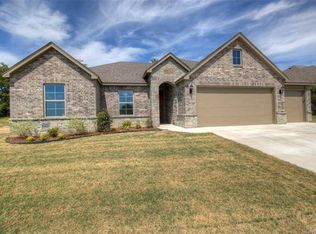 25204 Stonebridge Pkwy, Claremore, OK 74019