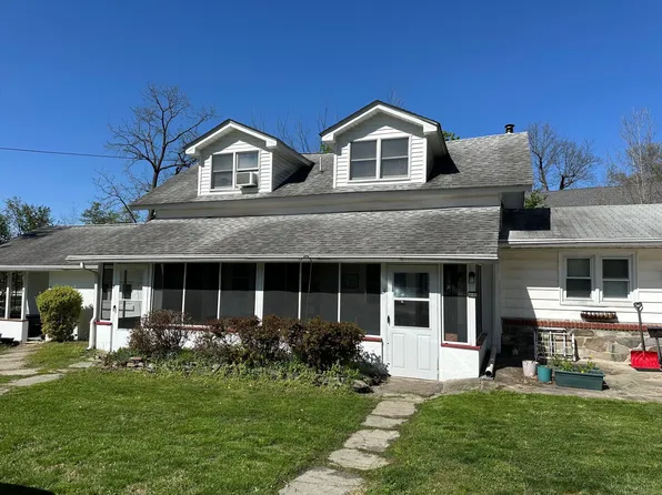 1620 State Route 94 APT 3, New Windsor, NY 12553