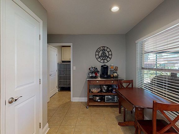5th image of 2923 Forestwood Dr