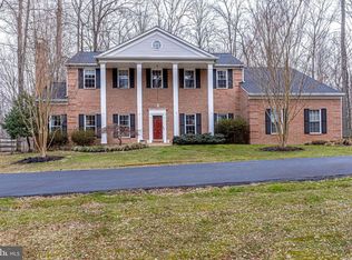 12406 Henderson Rd, Clifton, VA 20124