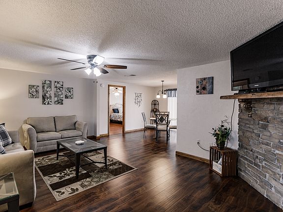 4th image of 2320 Auburn Blvd