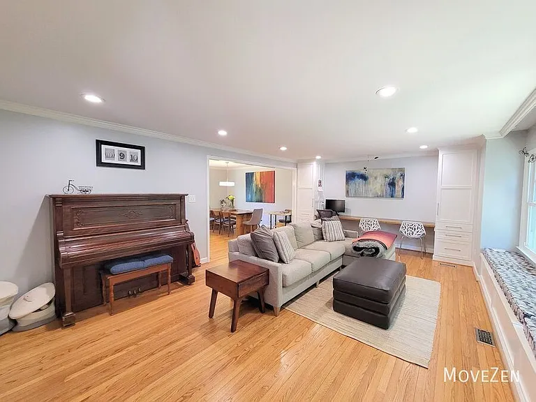3507 Henderson Rd — Photo 40