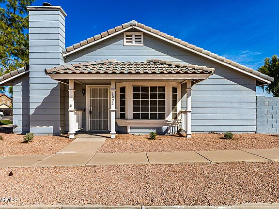 3rd image of 860 N MCQUEEN Road #1092