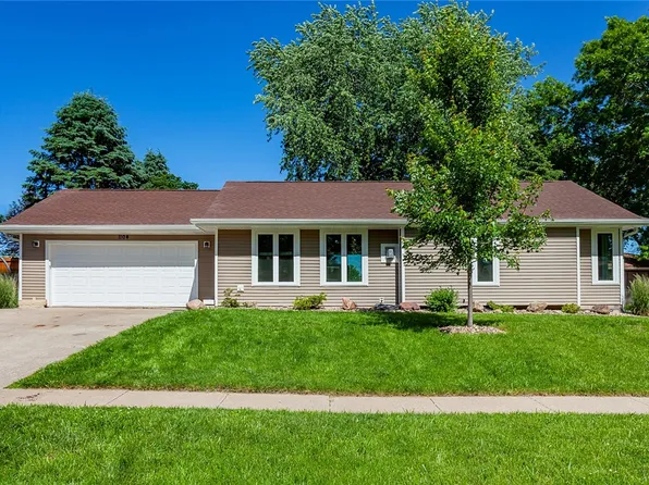 1104 Marshall St, De Soto, IA 50069