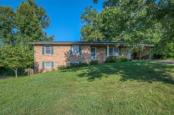 1st image of 1040 Starling Dr