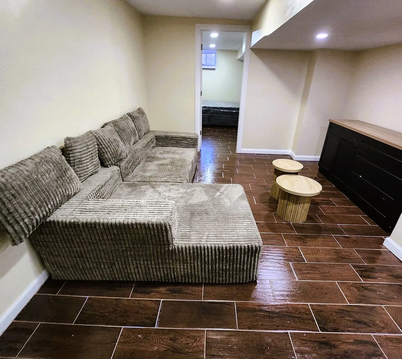 2 bed, $2,100 — Photo 1