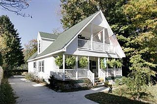 2nd image of 258 Bailey Ave