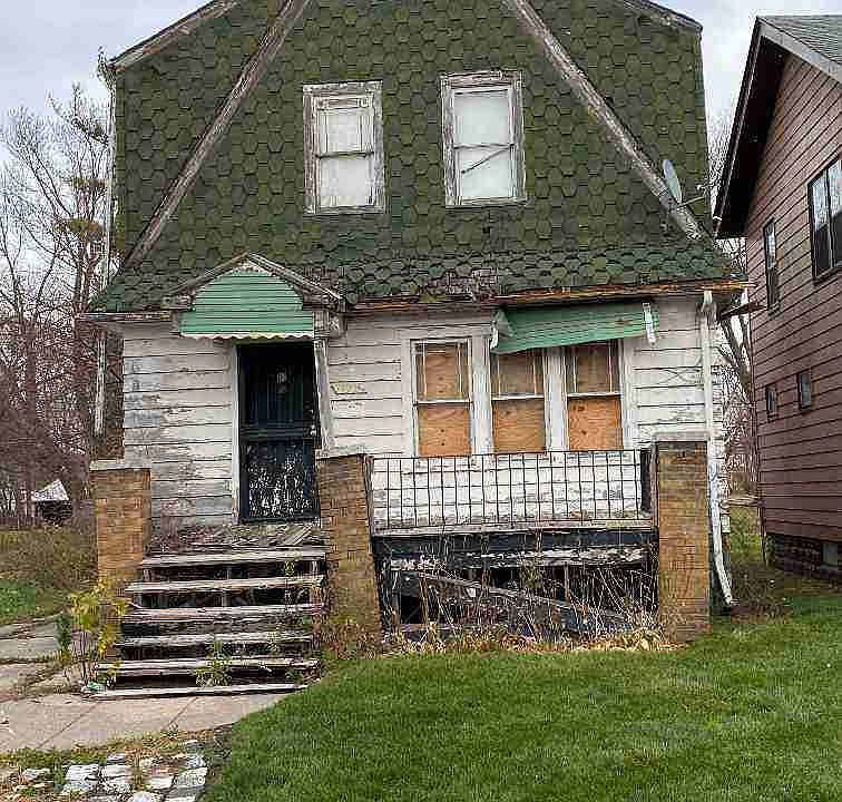 14908 Cherrylawn
