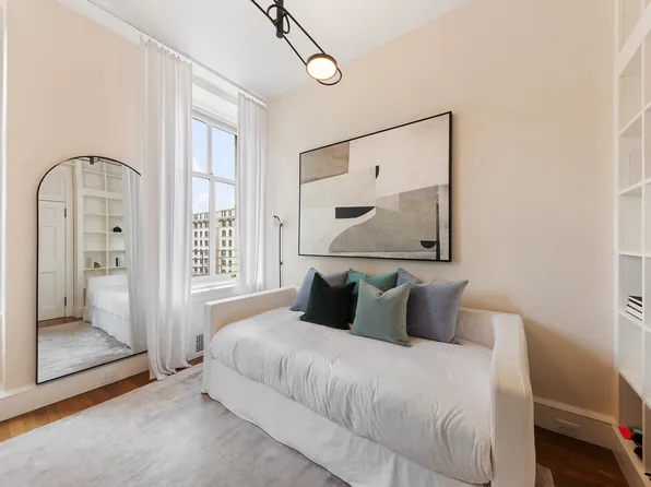 390 West End Avenue image 9 of 11