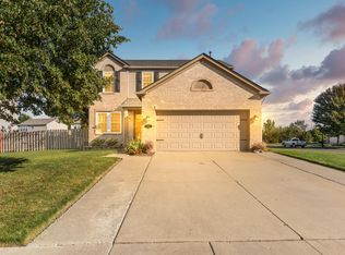 7659 Carlton Dr, Ypsilanti, MI 48197