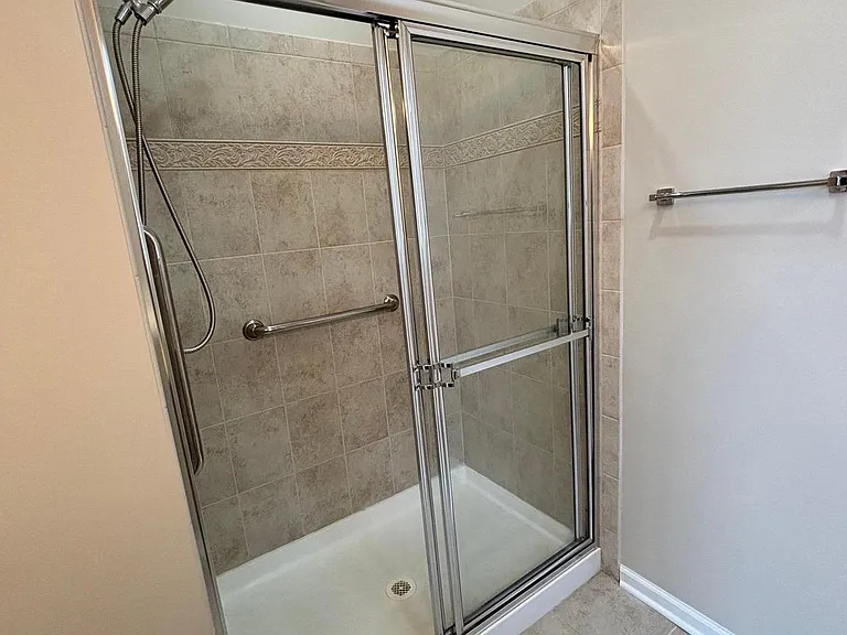 1321 Sierra Dr — Photo 36