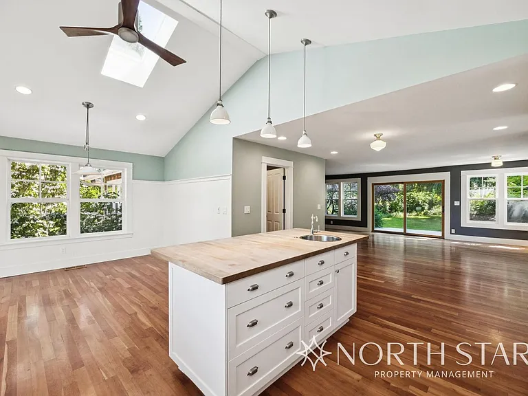 7617 NW Skyline Blvd — Photo 13