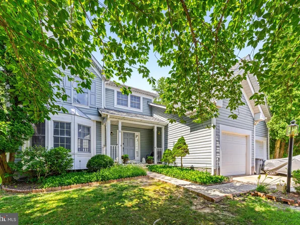 6 Emerald Ridge Ct, Baltimore, MD 21209