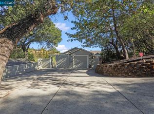 760 Moraga Rd, Lafayette, CA 94549