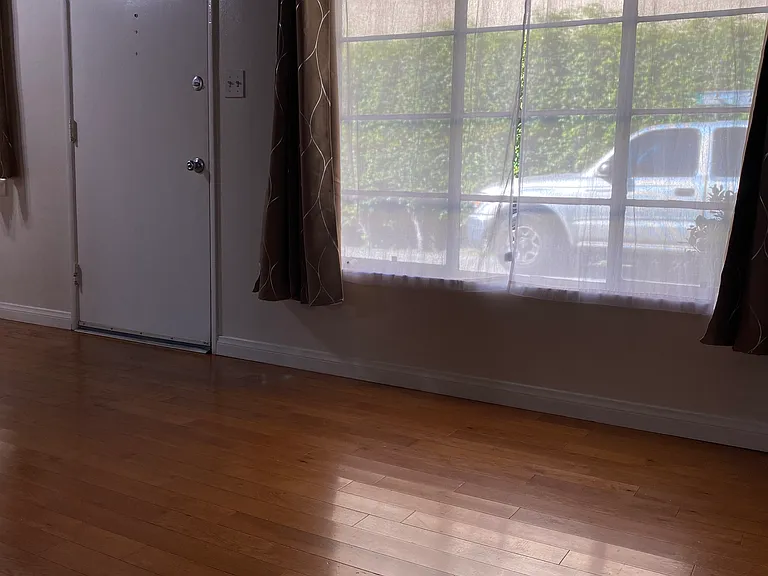 327 Western Ave #A — Photo 10