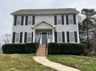 145 Fiddlers Run Ct, Kernersville, NC 27284