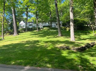 10 Edgewood Rd, Pittsburgh, PA 15215