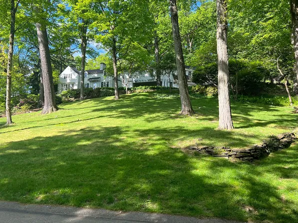10 Edgewood Rd, Pittsburgh, PA 15215