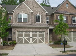 11208 Snowy Owl Ln, Alpharetta, GA 30022