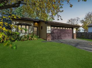 683 Clover Leaf Pkwy NE, Blaine, MN 55434