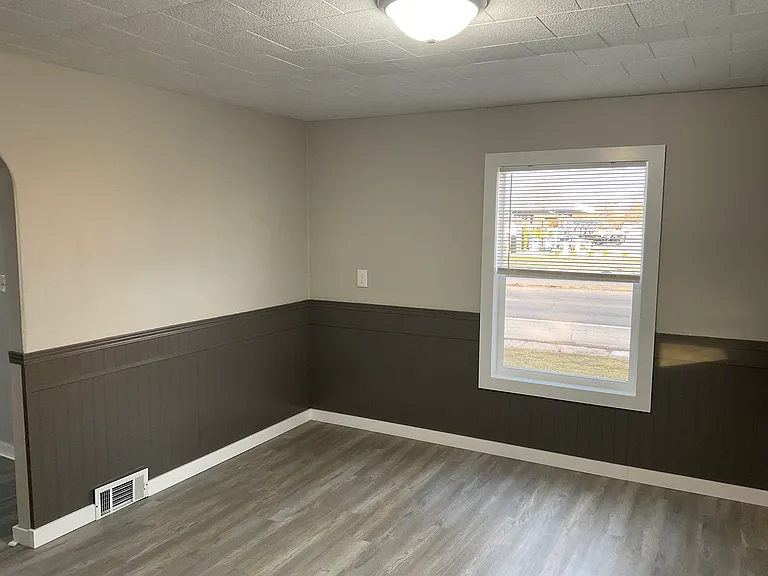 HUGE Kitchen, plenty of room for a good sized table and chairs