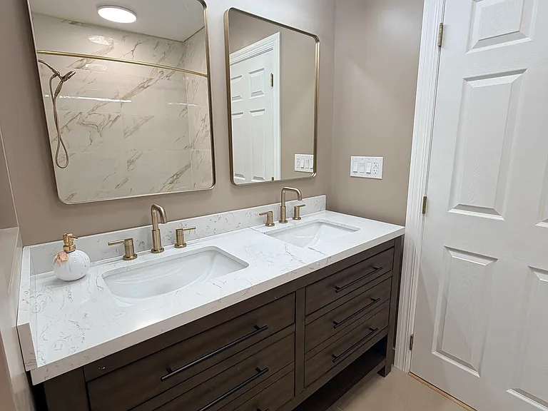 1321 Columbus Ave — Photo 13