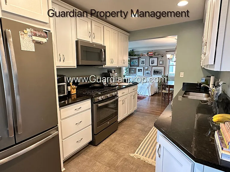 4400 Zenith Ave S — Photo 8